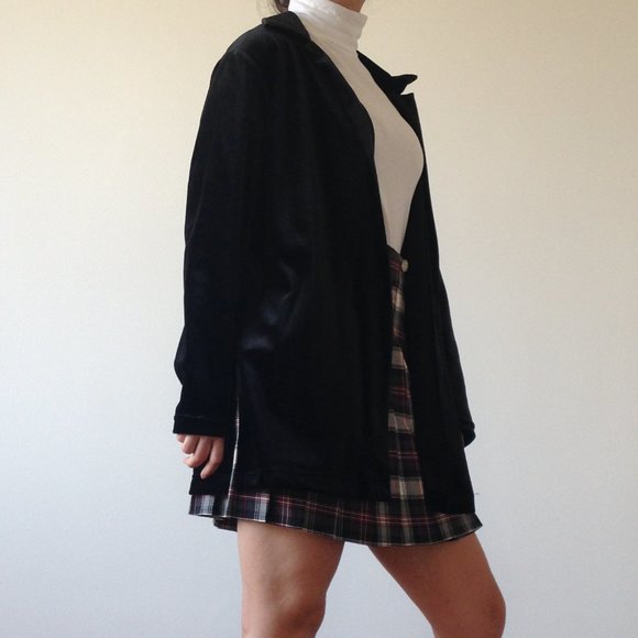 Carroll Reed - Black Velvet Cardigan - Picture 4 of 9